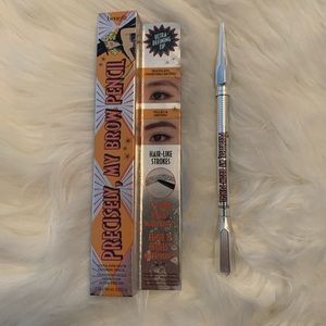 Benefit Eyeliner in Cool Grey